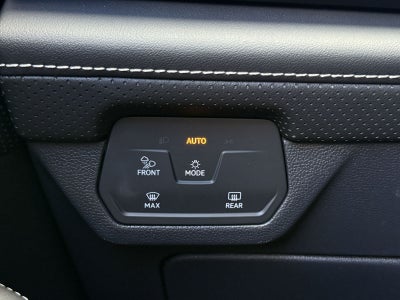 2026 Volkswagen Atlas Cross Sport 2.0T SEL R-Line Black