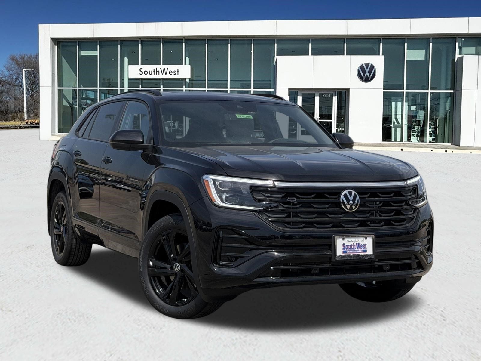2026 Volkswagen Atlas Cross Sport 2.0T SEL R-Line Black