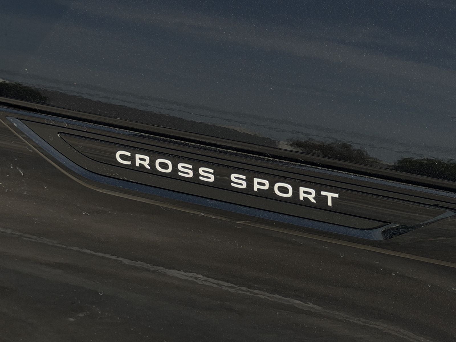 2026 Volkswagen Atlas Cross Sport 2.0T SEL R-Line Black