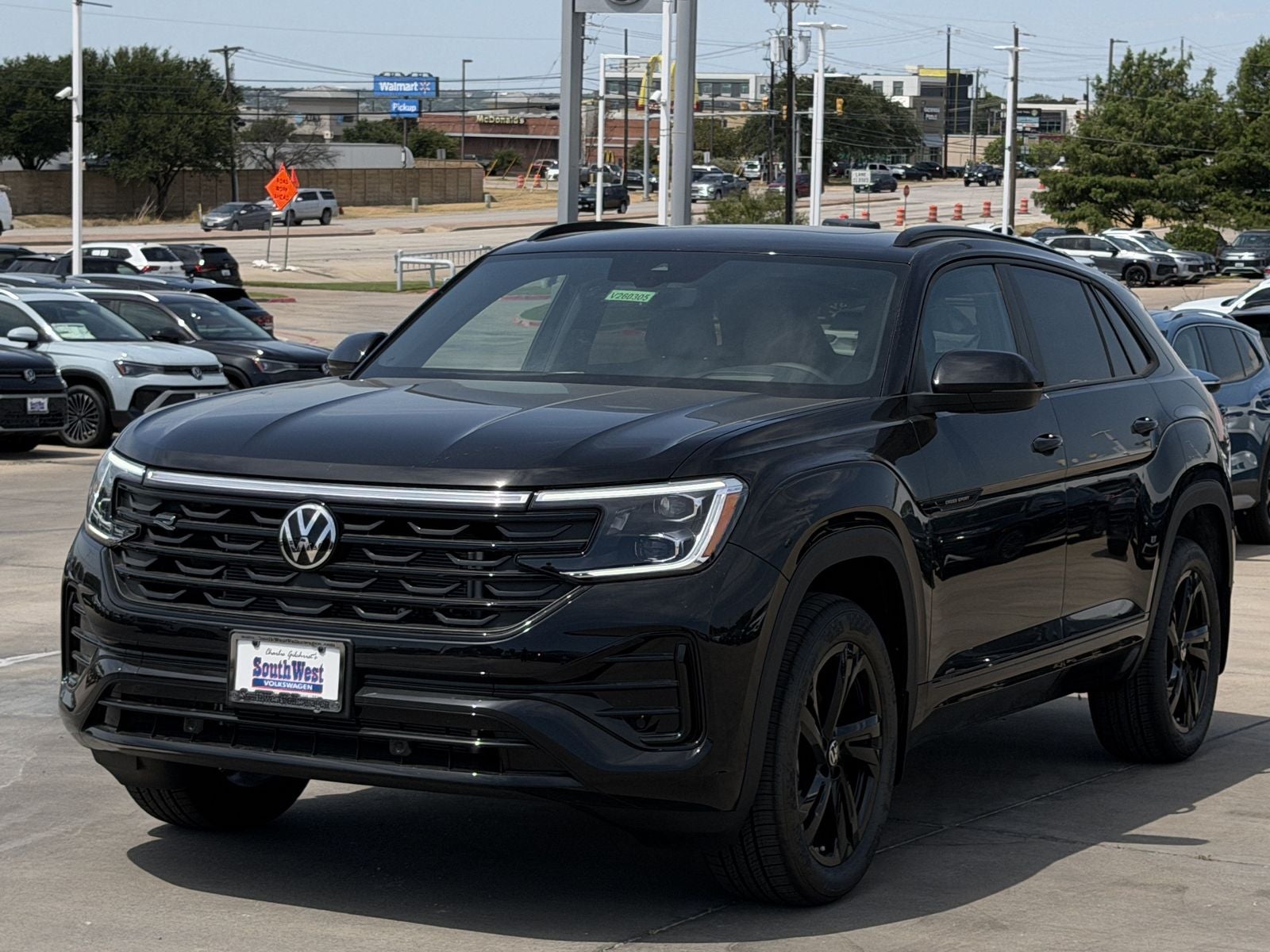 2026 Volkswagen Atlas Cross Sport 2.0T SEL R-Line Black