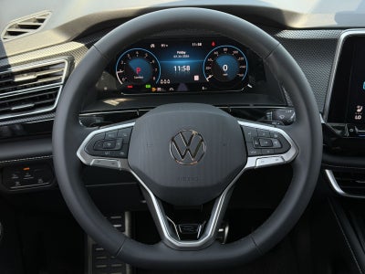 2026 Volkswagen Atlas Cross Sport 2.0T SEL R-Line Black