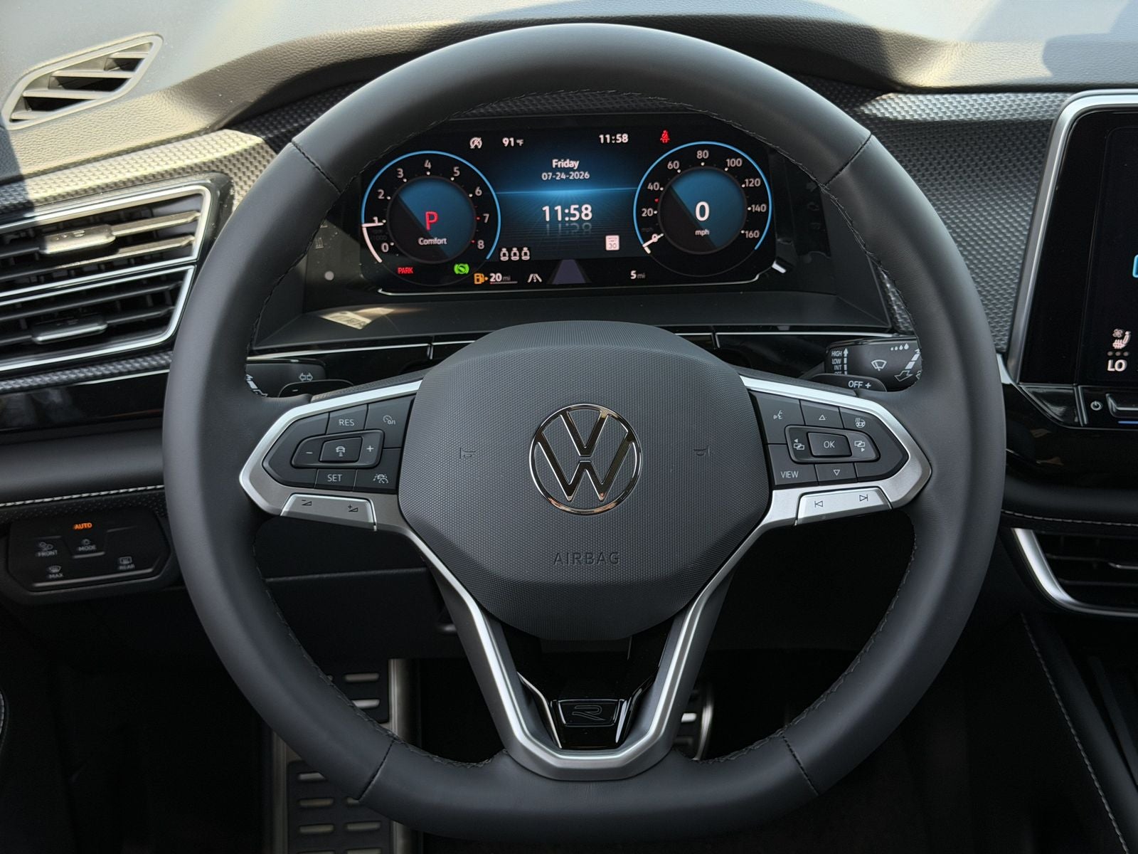 2026 Volkswagen Atlas Cross Sport 2.0T SEL R-Line Black