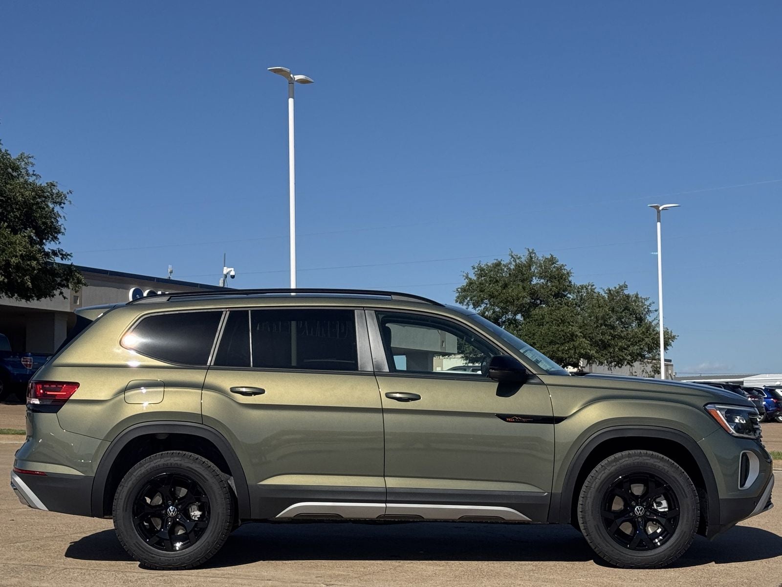 2026 Volkswagen Atlas 2.0T Peak Edition