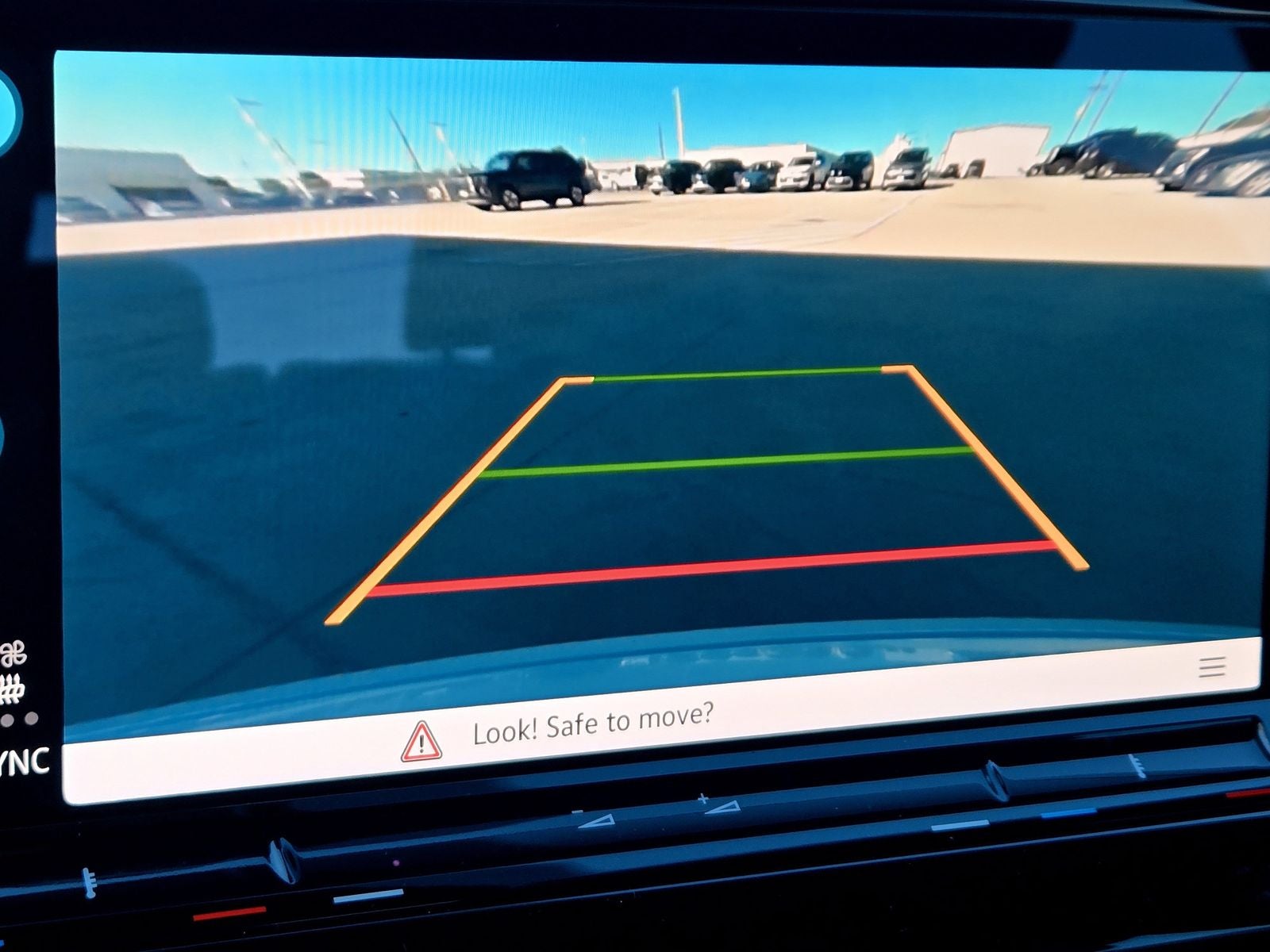 2026 Volkswagen Atlas Cross Sport 2.0T SE