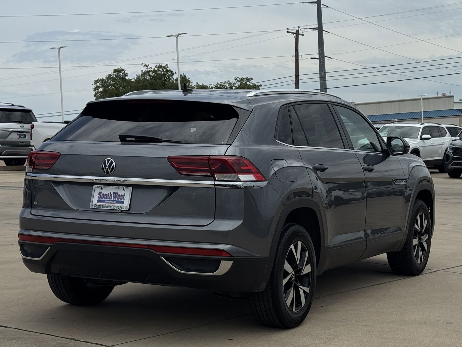 2023 Volkswagen Atlas Cross Sport 2.0T SE