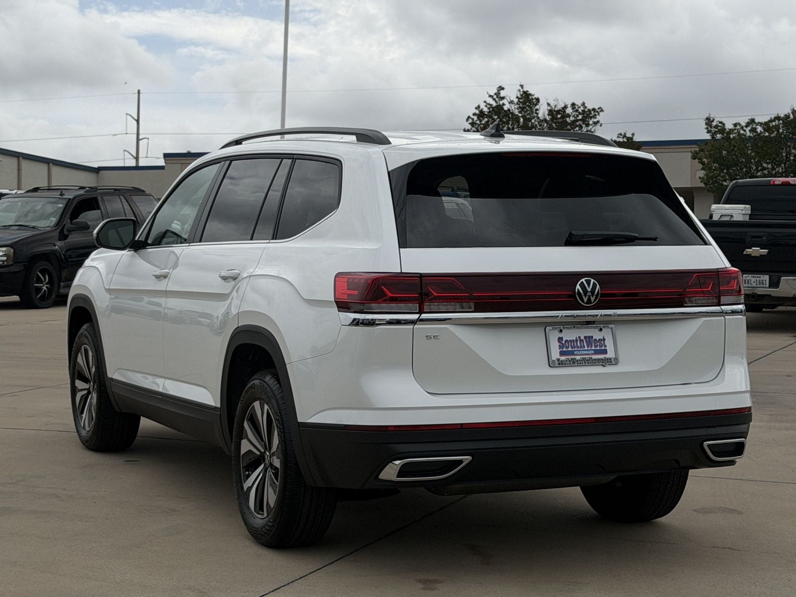 2026 Volkswagen Atlas 2.0T SE