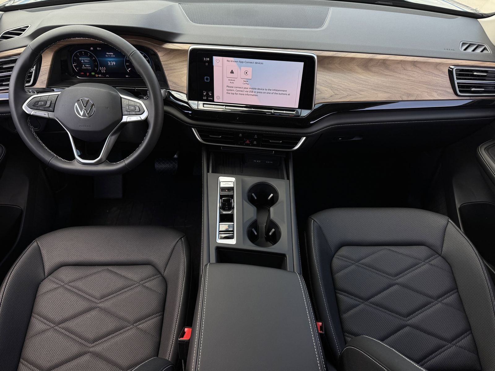 2026 Volkswagen Atlas 2.0T SE