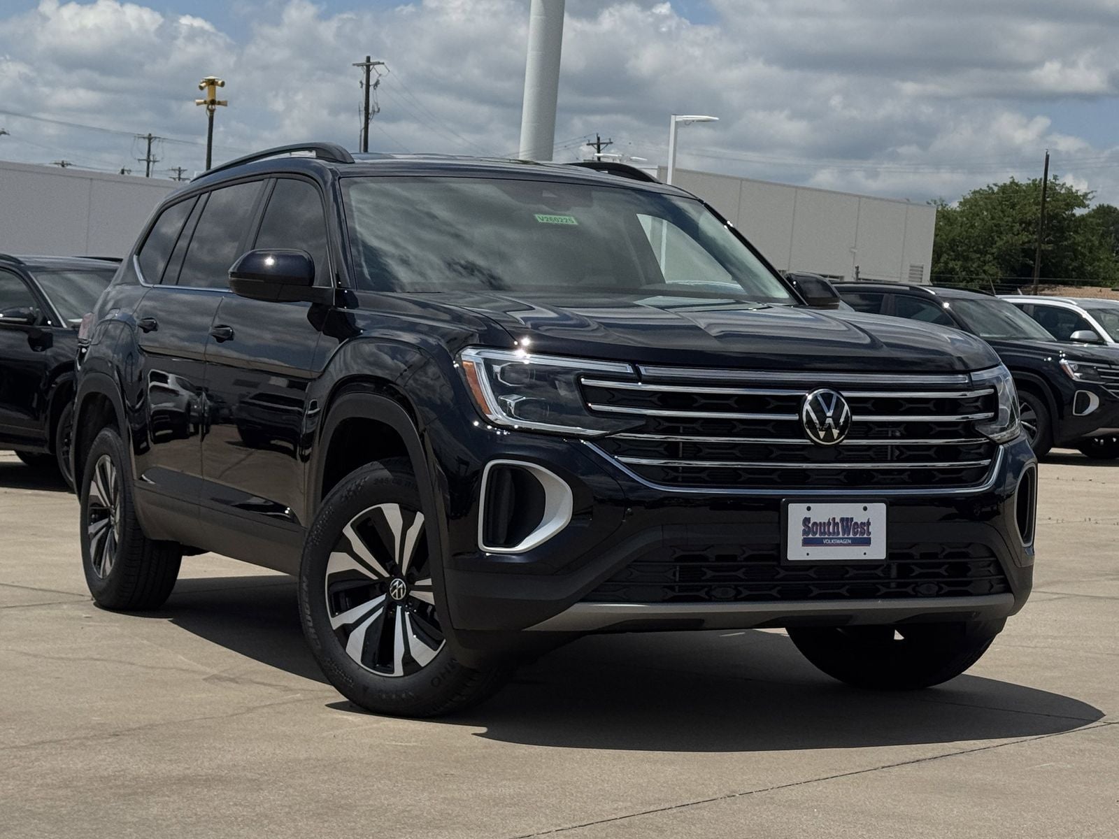2026 Volkswagen Atlas 2.0T SE