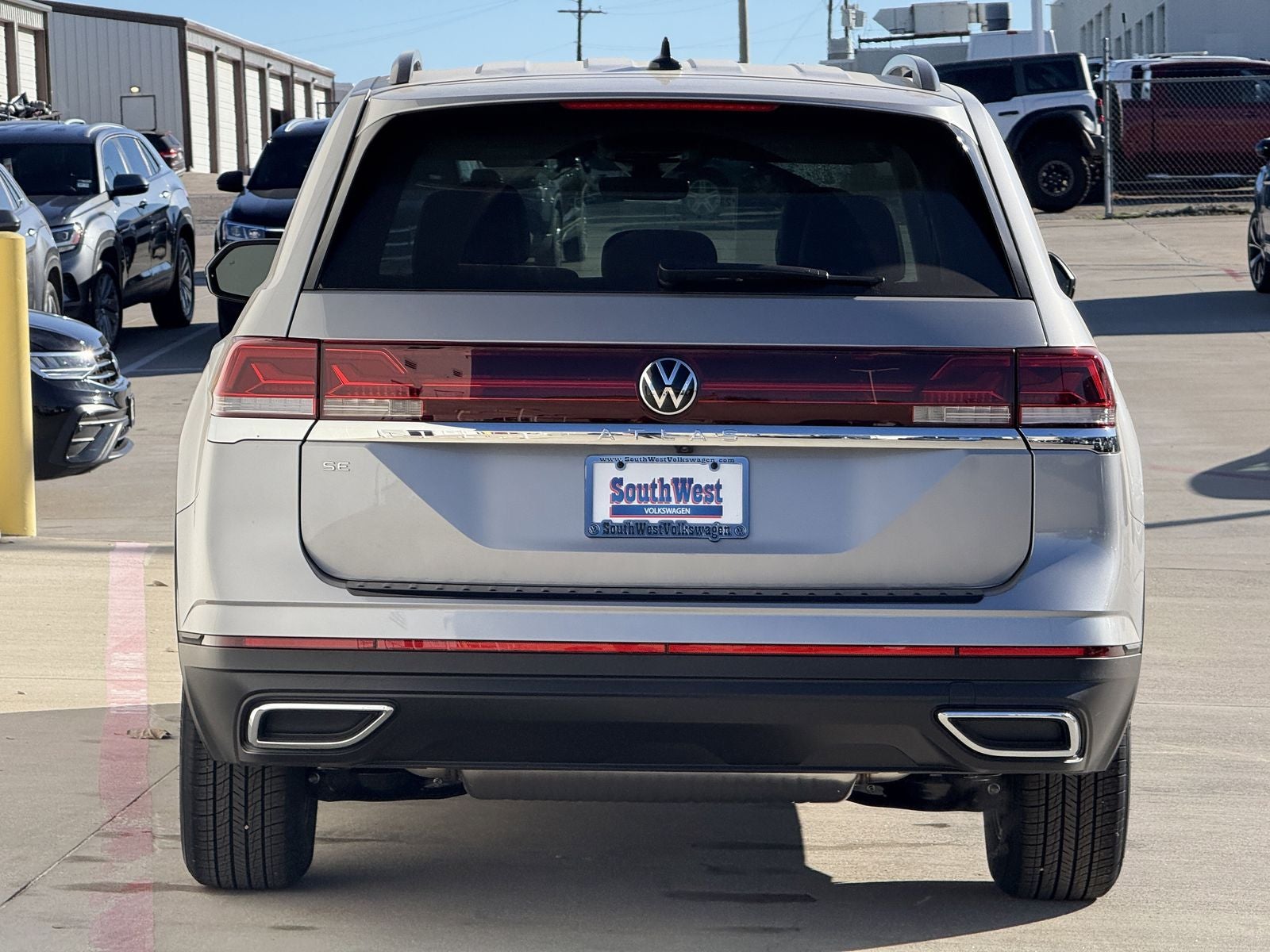 2026 Volkswagen Atlas 2.0T SE