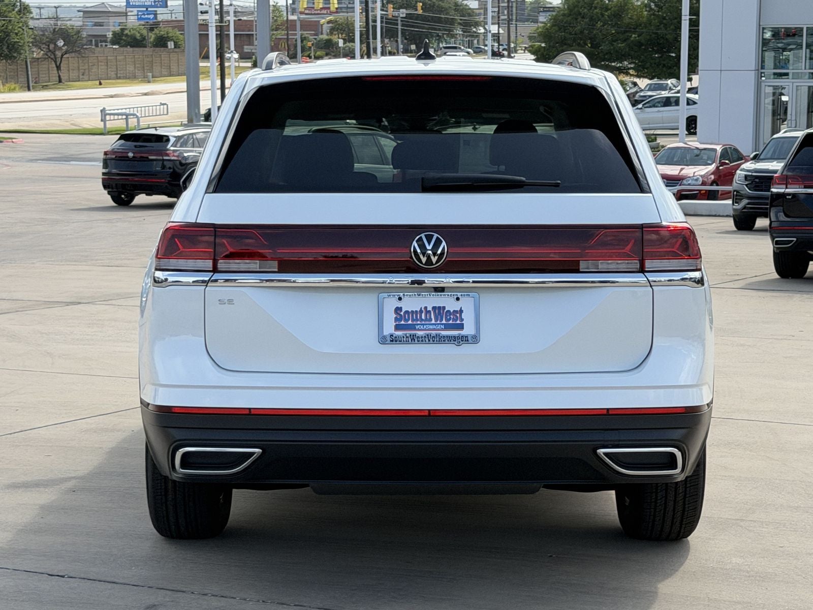 2026 Volkswagen Atlas 2.0T SE