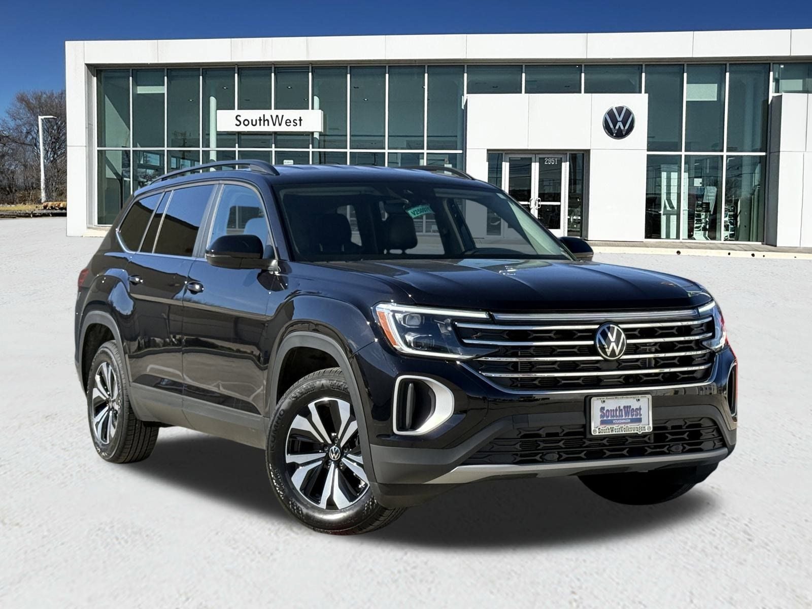 2025 Volkswagen Atlas 2.0T SE