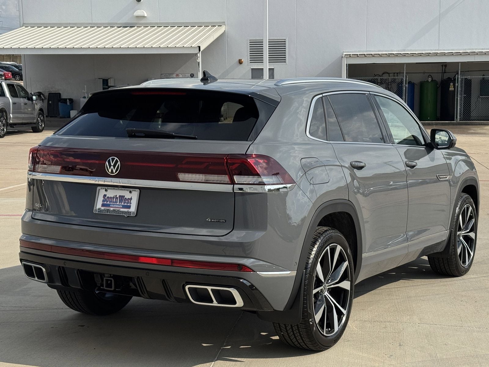 2026 Volkswagen Atlas Cross Sport 2.0T SEL Premium R-Line