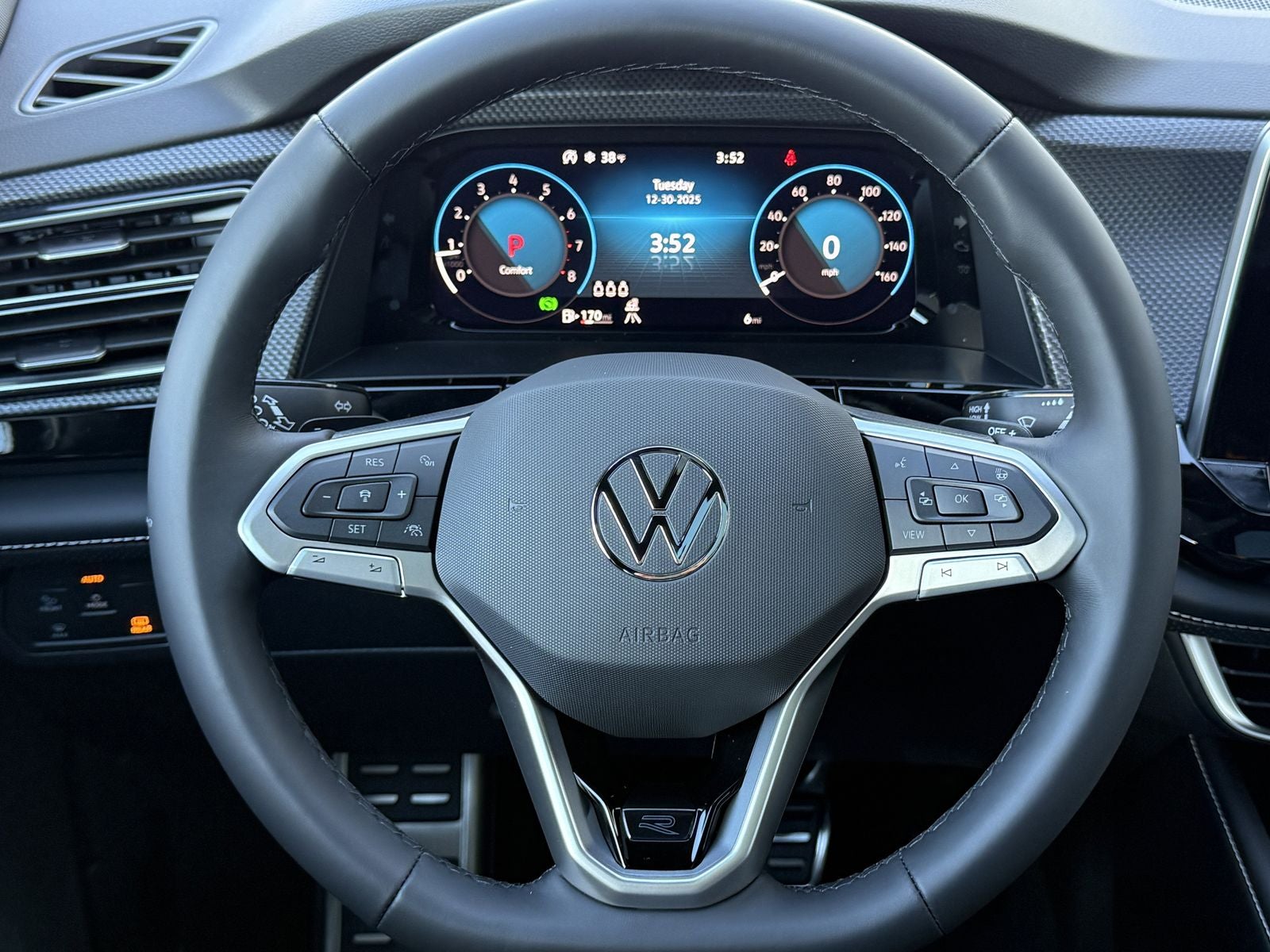 2026 Volkswagen Atlas Cross Sport 2.0T SEL Premium R-Line