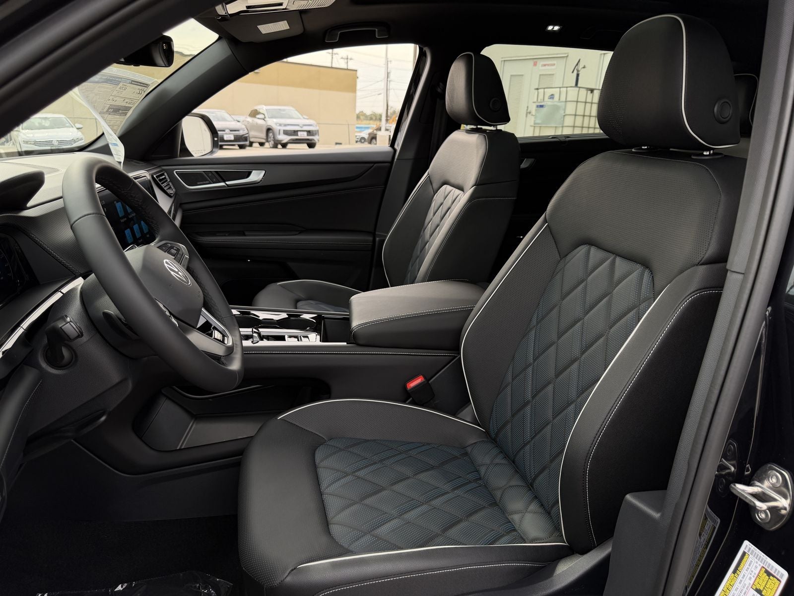 2026 Volkswagen Atlas Cross Sport 2.0T SEL Premium R-Line