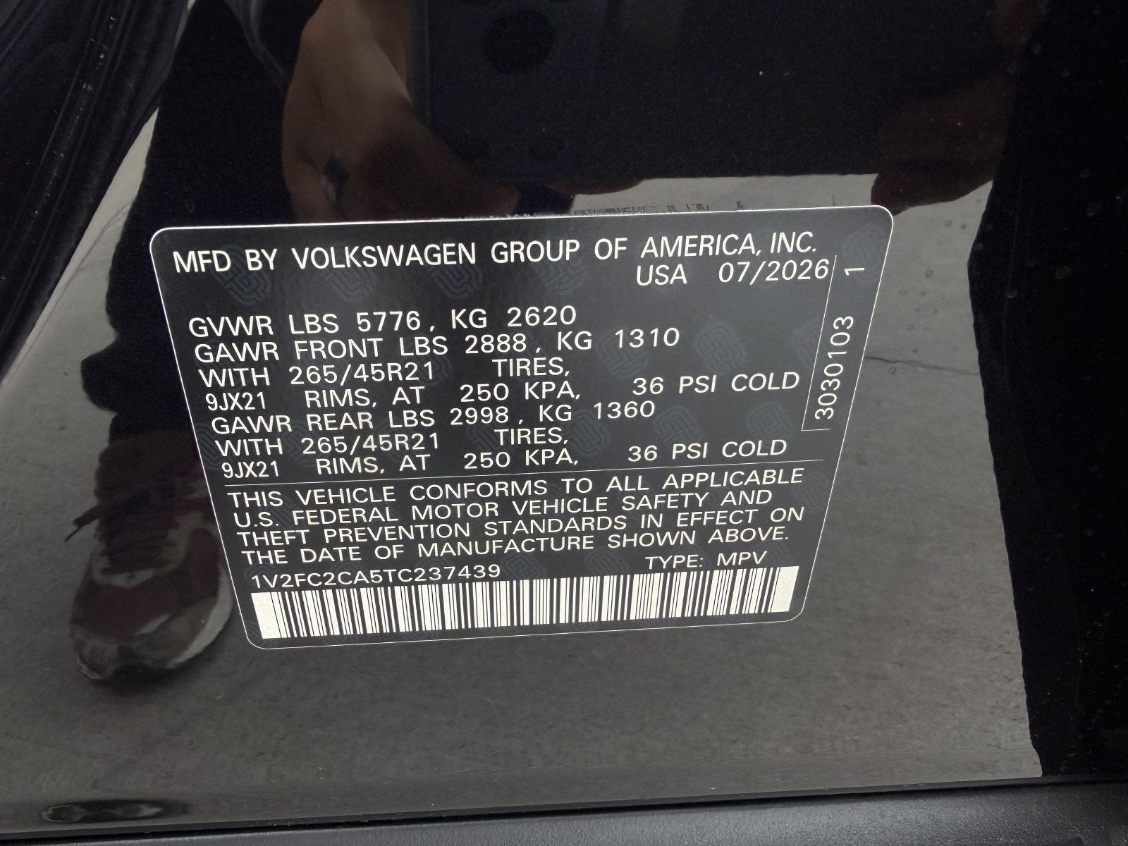 2026 Volkswagen Atlas Cross Sport 2.0T SEL Premium R-Line