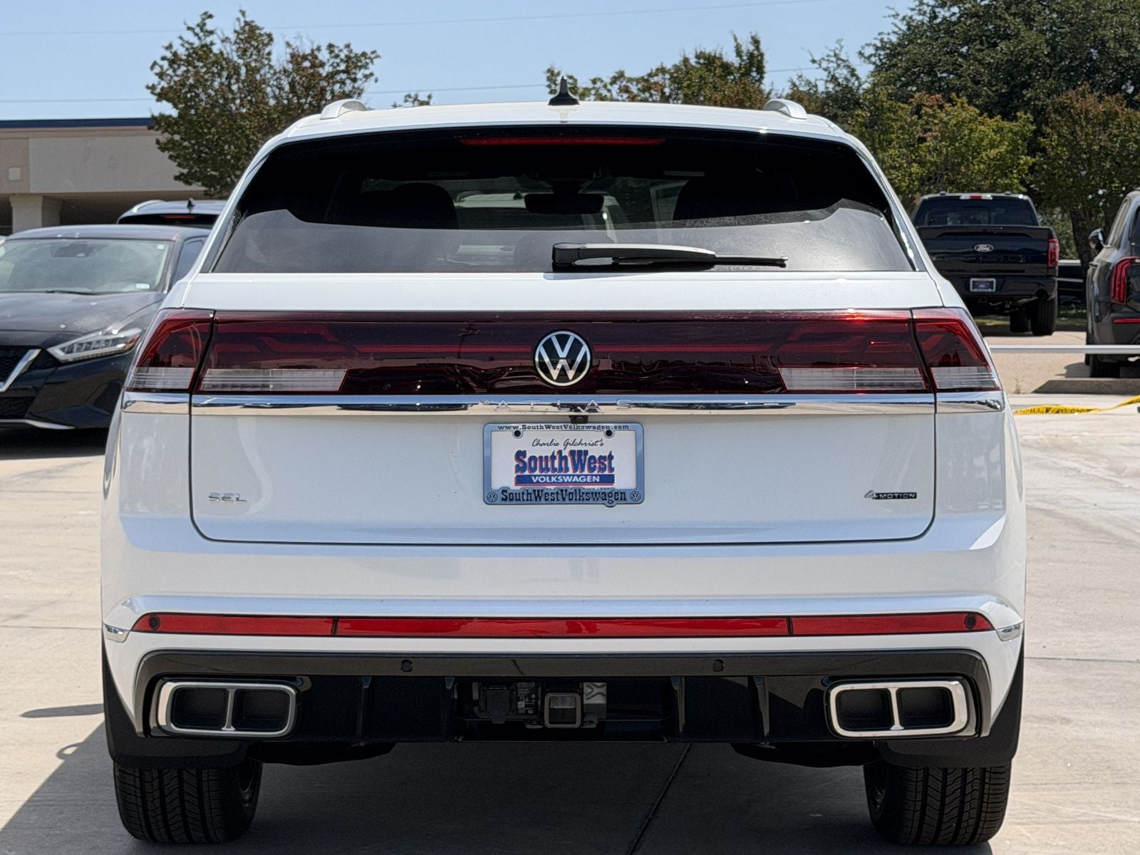 2026 Volkswagen Atlas Cross Sport 2.0T SEL Premium R-Line