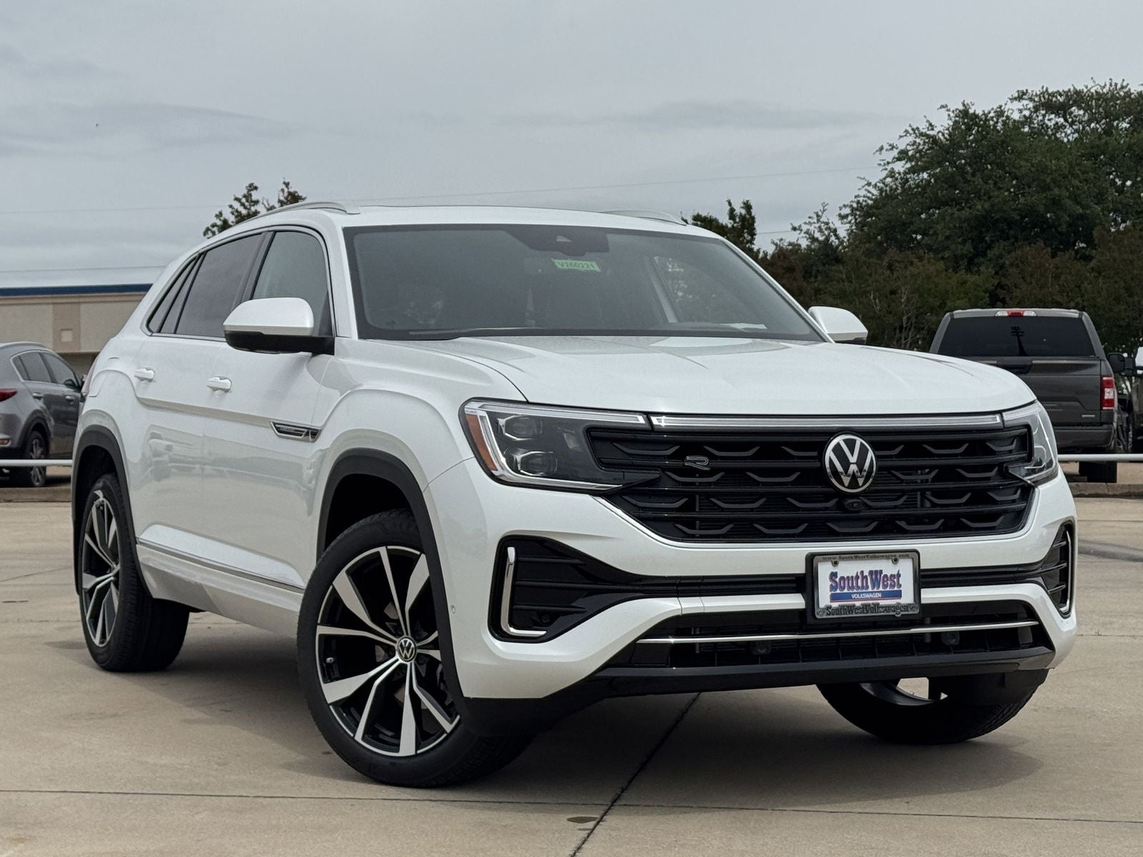 2026 Volkswagen Atlas Cross Sport 2.0T SEL Premium R-Line