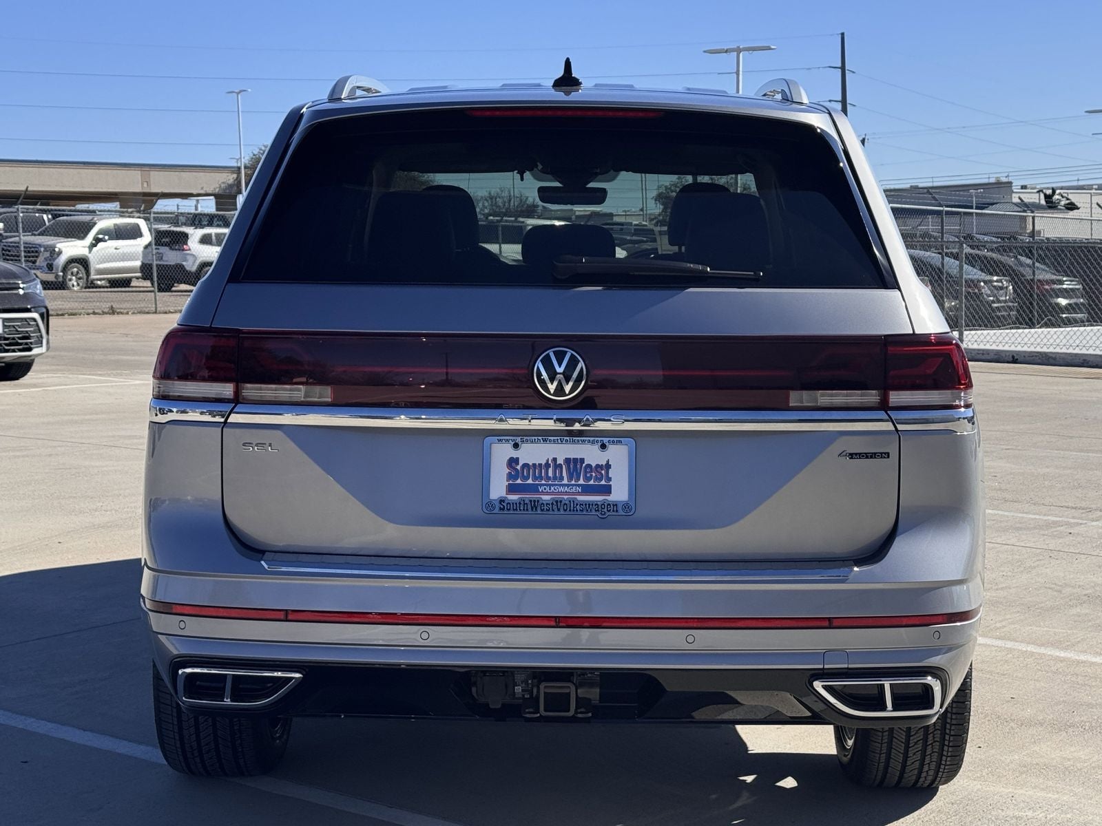 2026 Volkswagen Atlas 2.0T SEL Premium R-Line