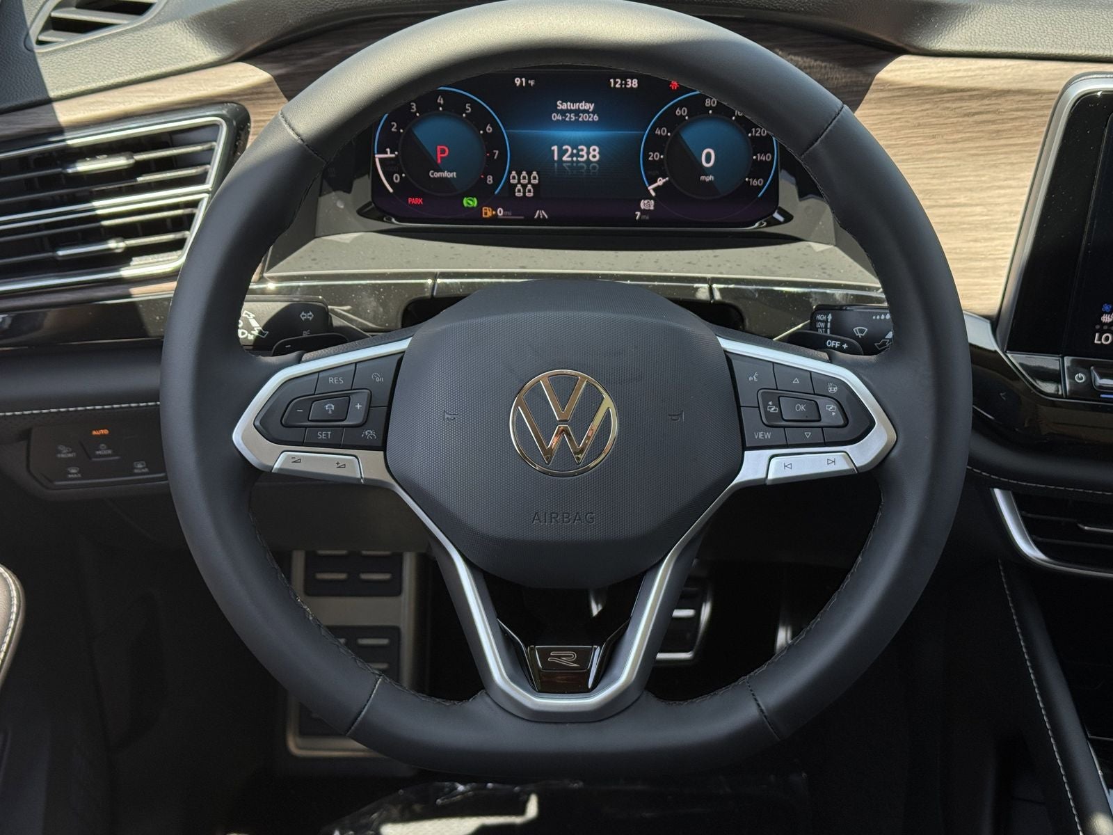 2026 Volkswagen Atlas 2.0T SEL Premium R-Line