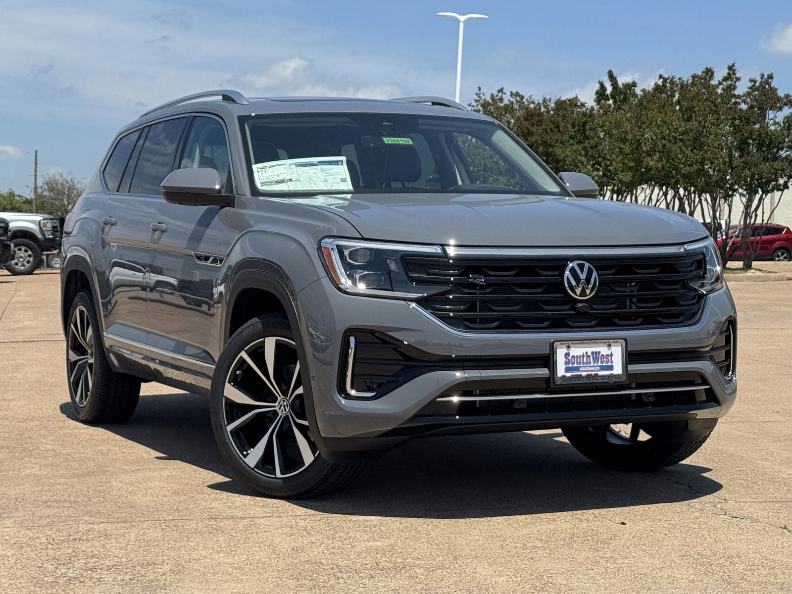 2026 Volkswagen Atlas 2.0T SEL Premium R-Line