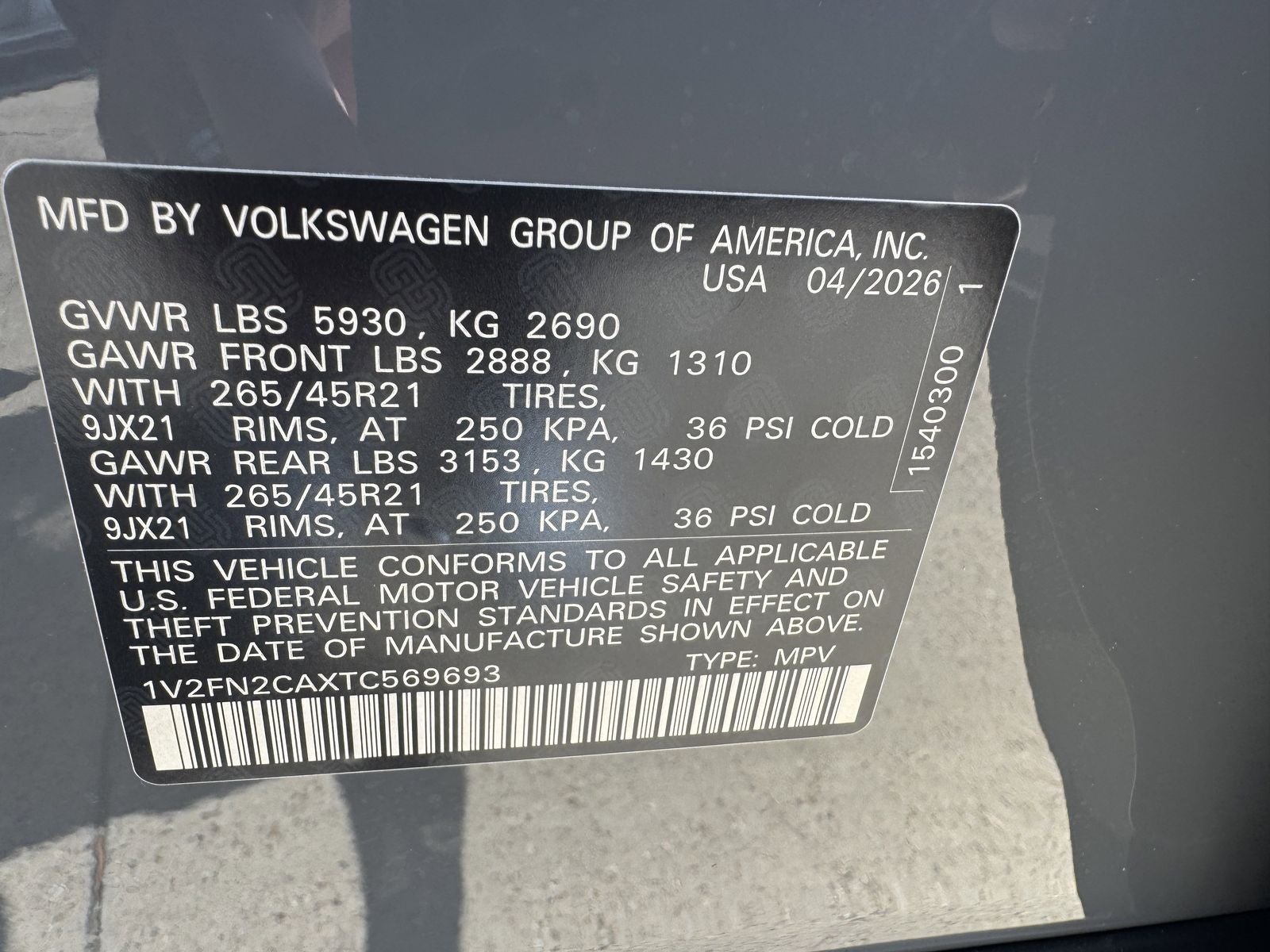 2026 Volkswagen Atlas 2.0T SEL Premium R-Line