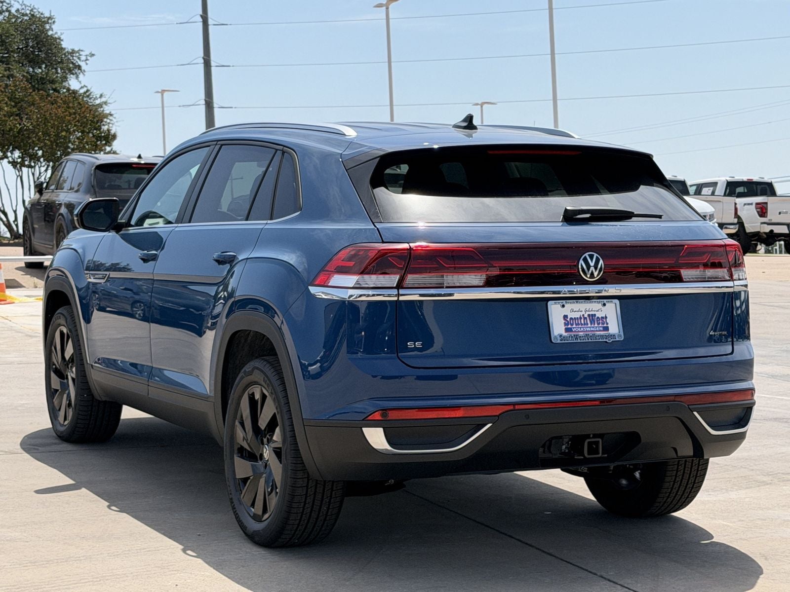 2026 Volkswagen Atlas Cross Sport 2.0T SE W/TECHNOLOGY