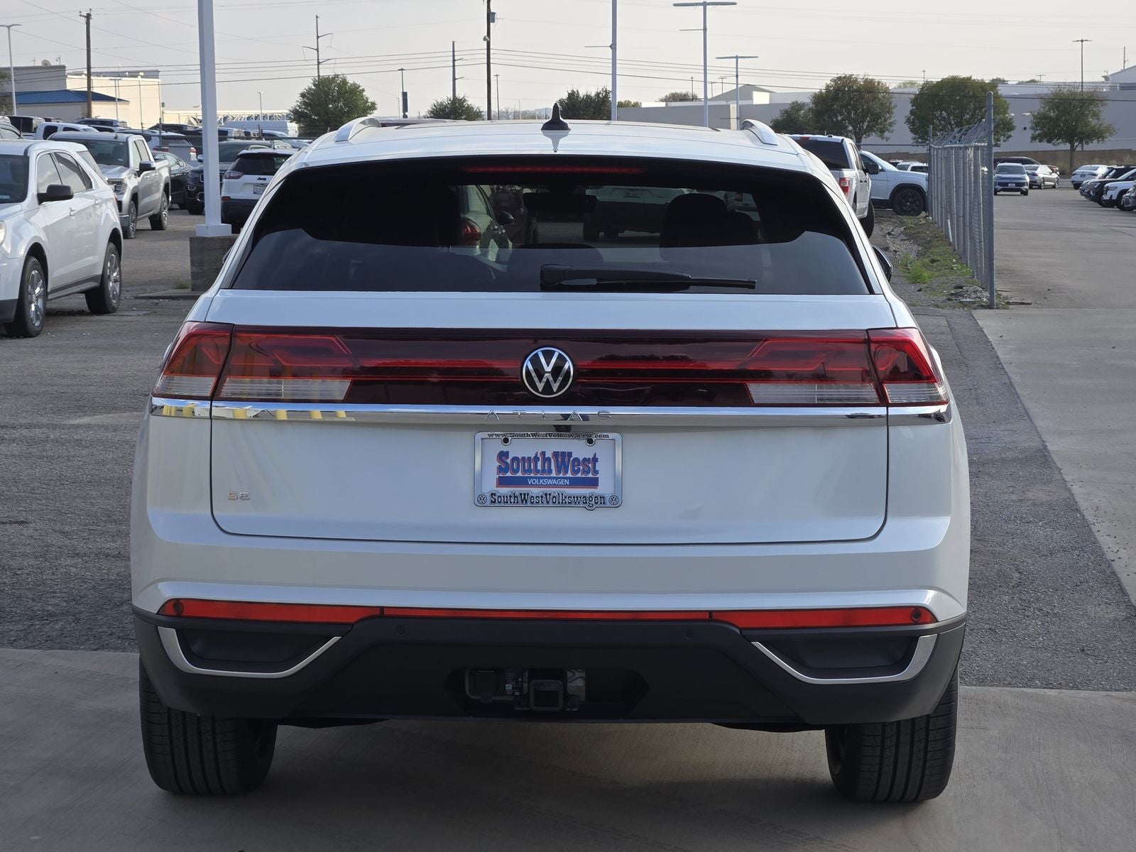 2026 Volkswagen Atlas Cross Sport 2.0T SE W/TECHNOLOGY