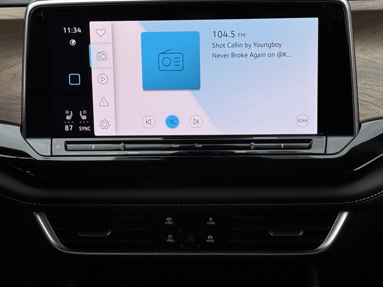 2026 Volkswagen Atlas 2.0T SE W/TECHNOLOGY