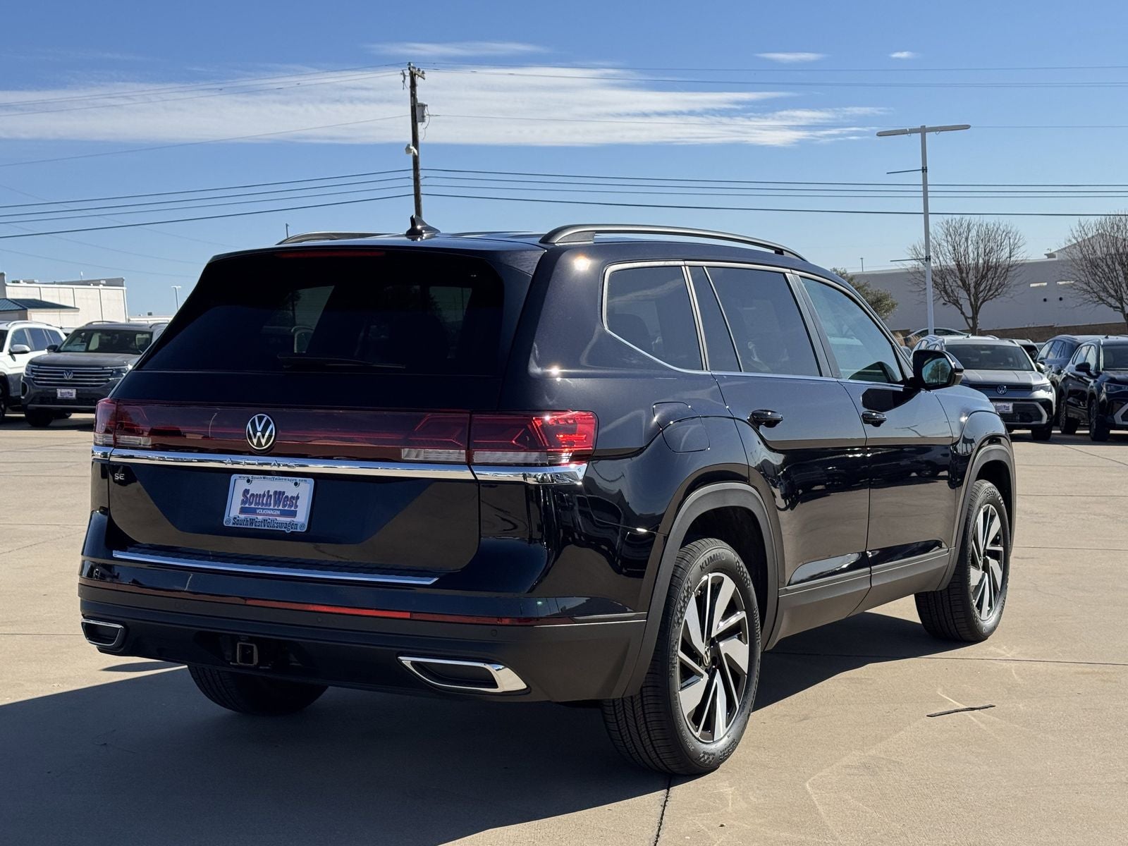 2026 Volkswagen Atlas 2.0T SE W/TECHNOLOGY