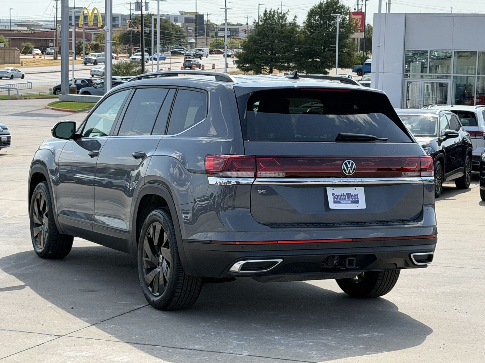 2026 Volkswagen Atlas 2.0T SE W/TECHNOLOGY