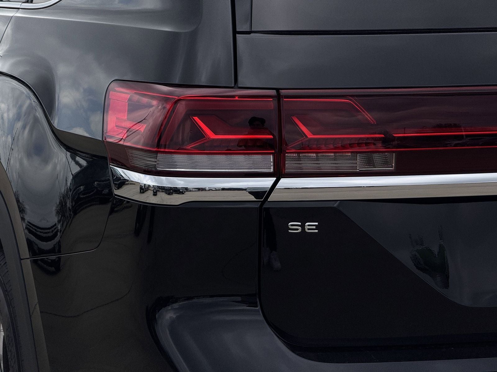 2026 Volkswagen Atlas 2.0T SE