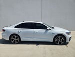 2022 Volkswagen Passat 2.0T R-Line