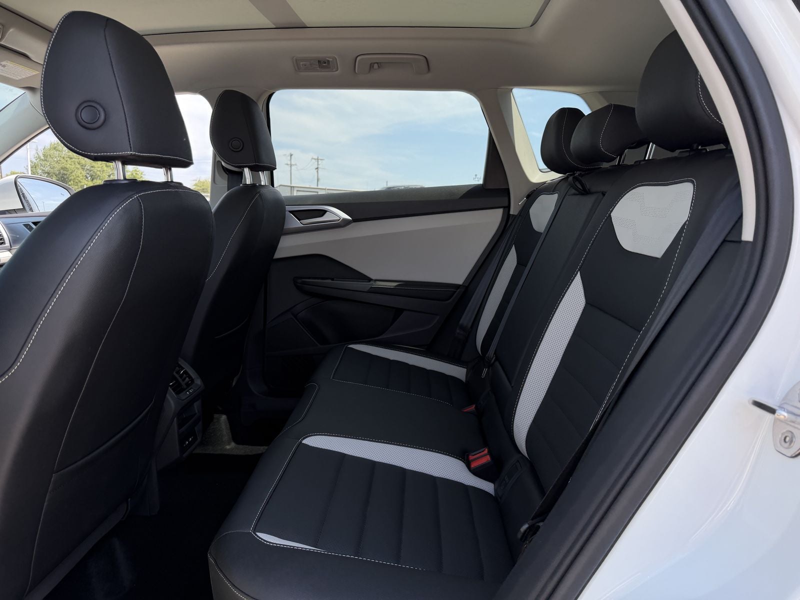 2026 Volkswagen Taos 1.5T SEL