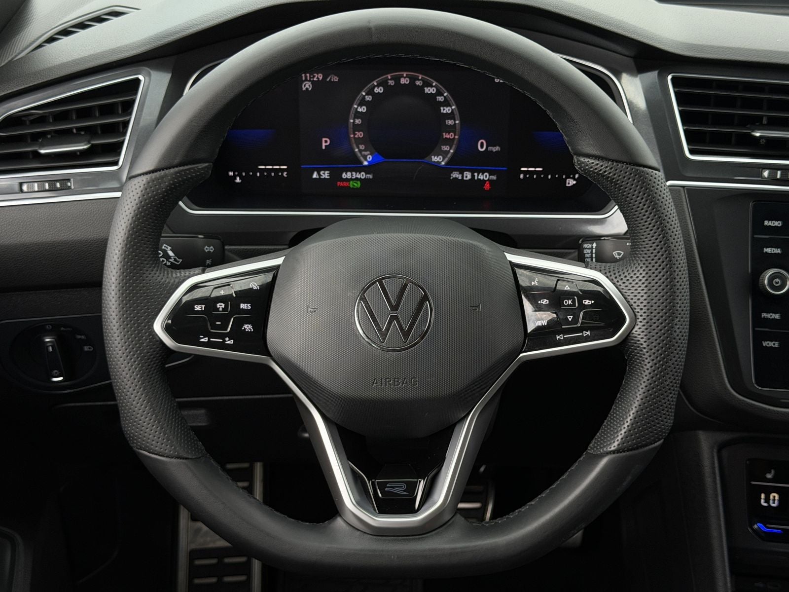 2022 Volkswagen Tiguan 2.0T SE R-Line Black