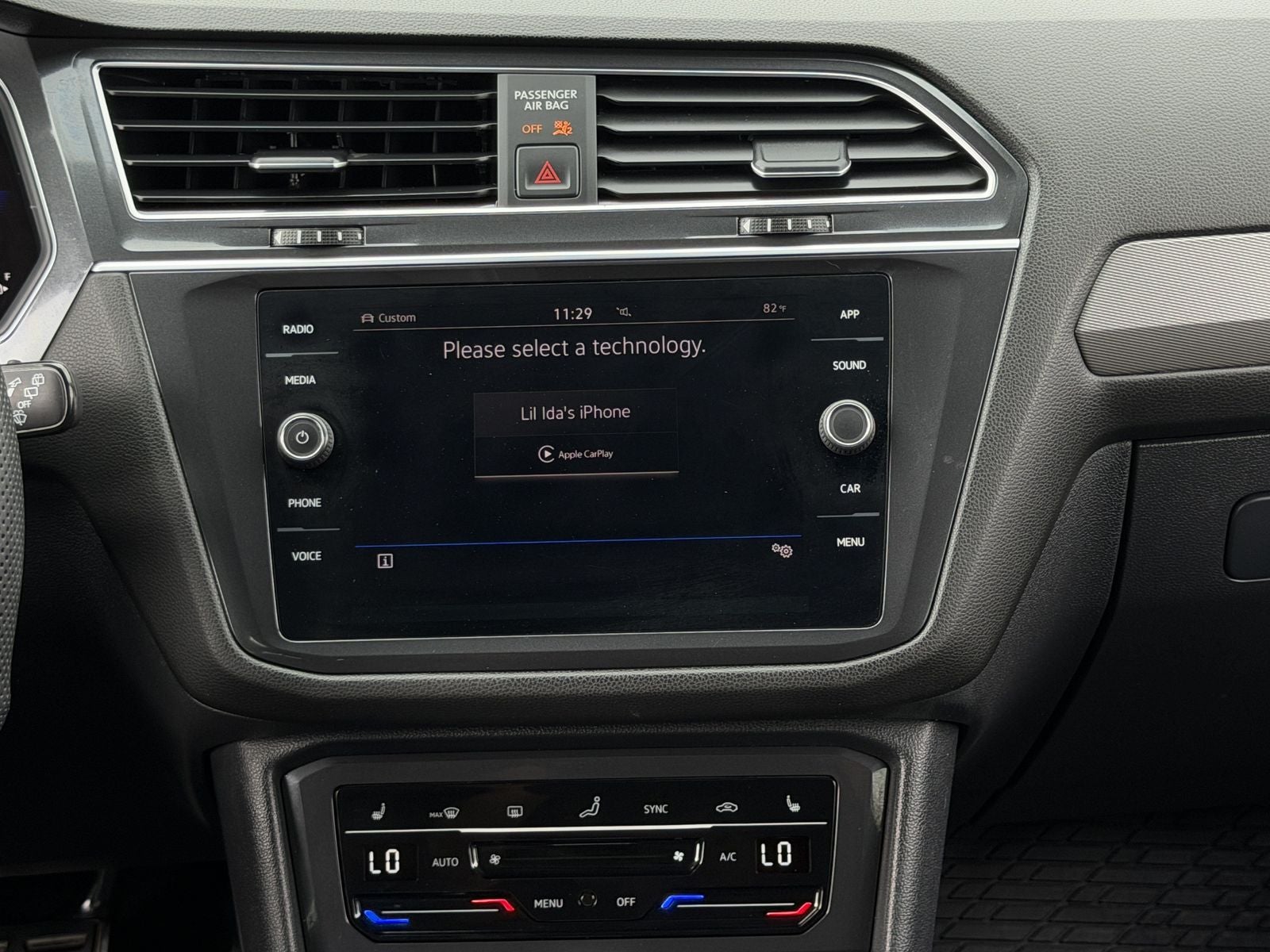 2022 Volkswagen Tiguan 2.0T SE R-Line Black