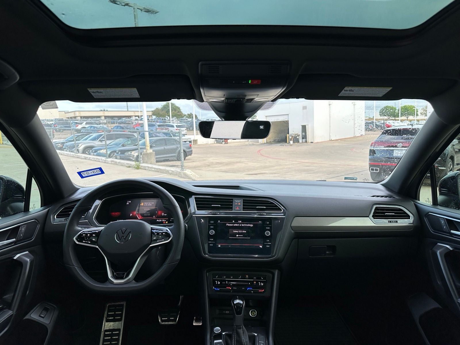 2024 Volkswagen Tiguan 2.0T SE R-Line Black