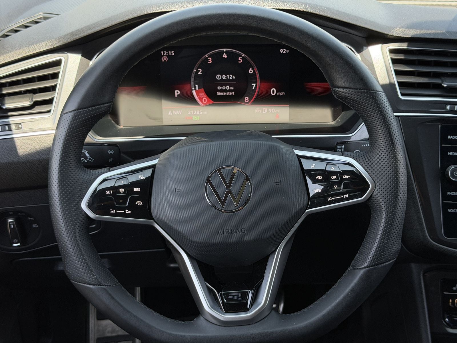 2024 Volkswagen Tiguan 2.0T SE R-Line Black