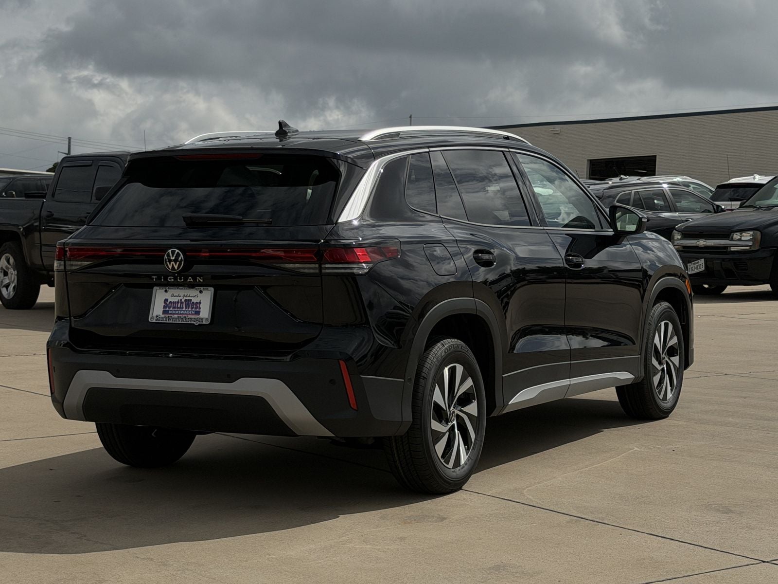 2026 Volkswagen Tiguan 2.0T S