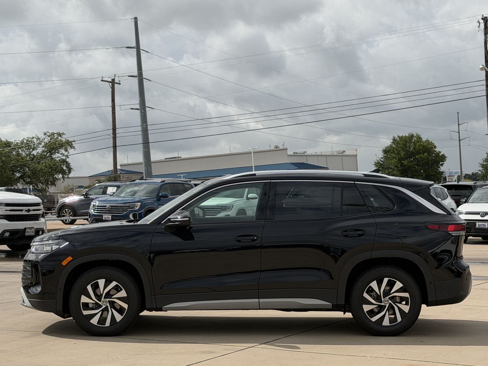 2026 Volkswagen Tiguan 2.0T S