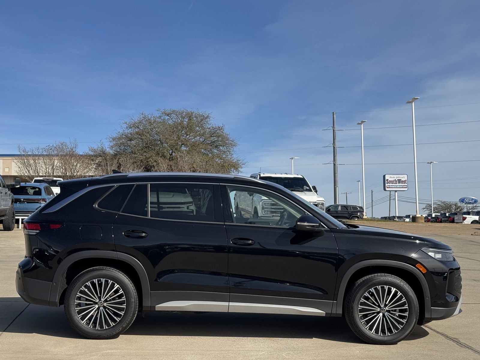 2025 Volkswagen Tiguan 2.0T S