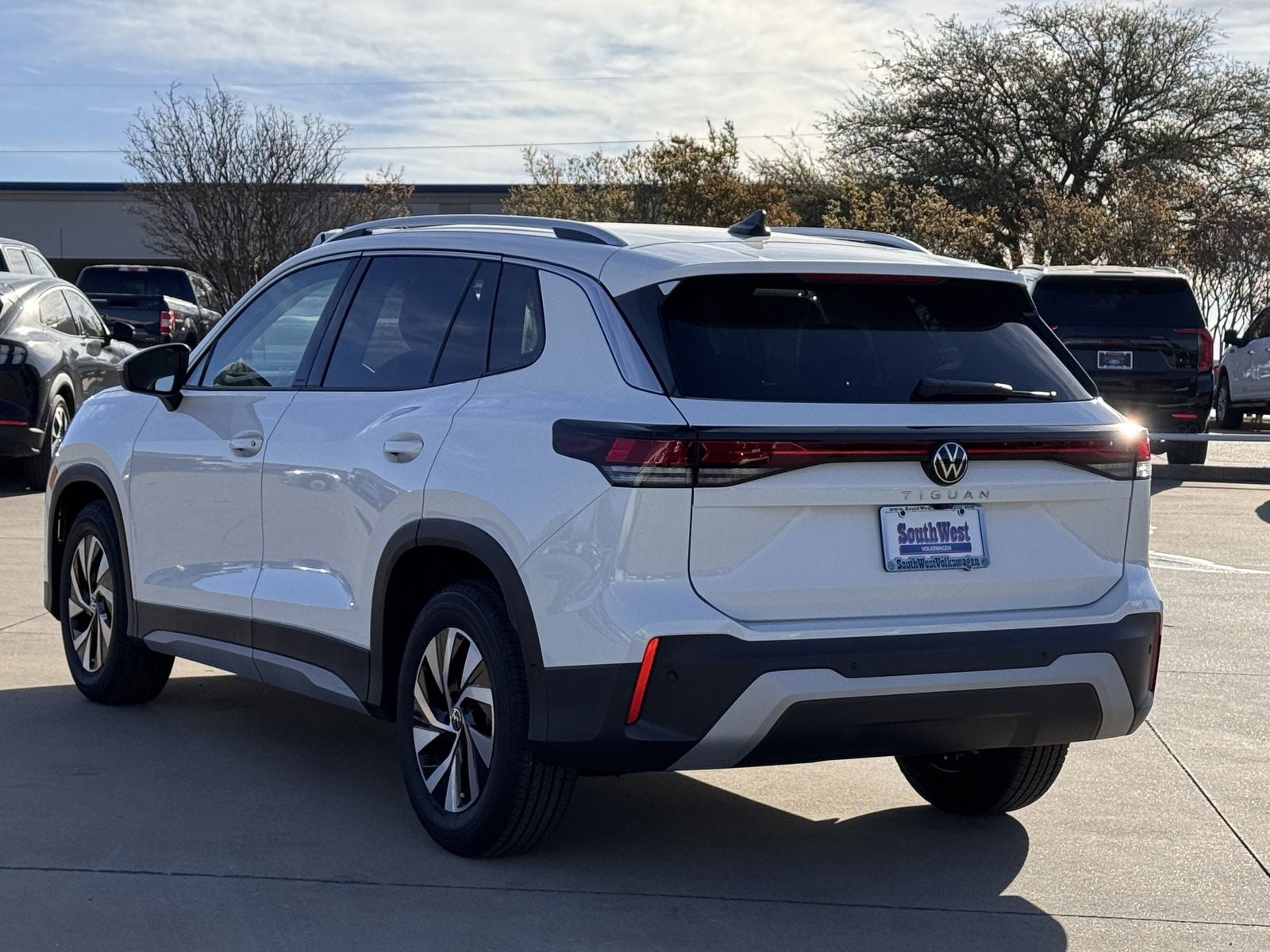 2026 Volkswagen Tiguan 2.0T S