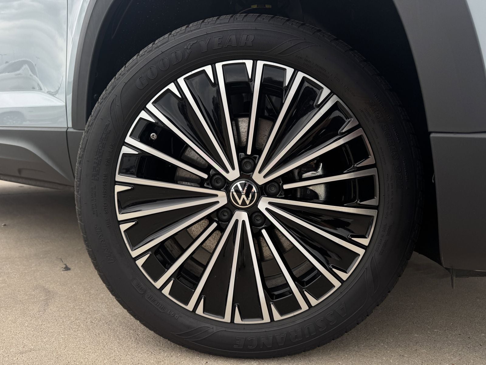 2026 Volkswagen Taos 1.5T SE