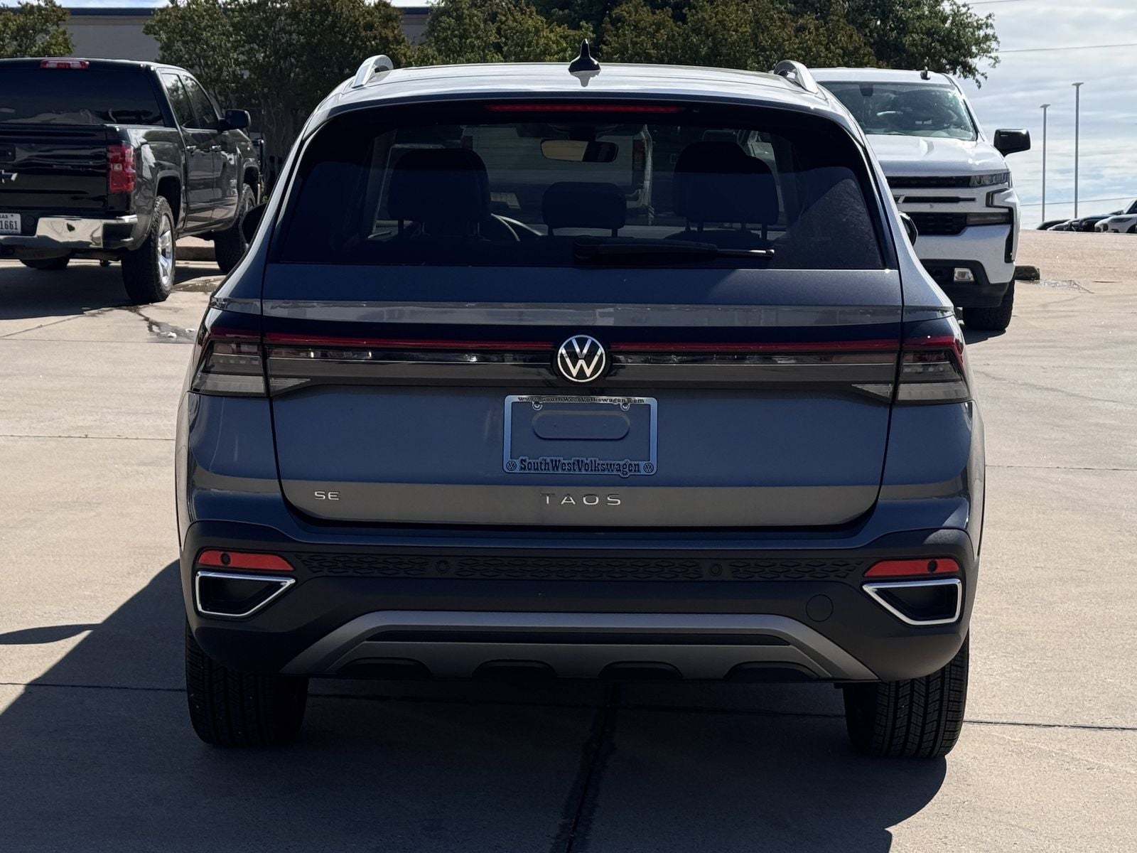 2025 Volkswagen Taos 1.5T SE