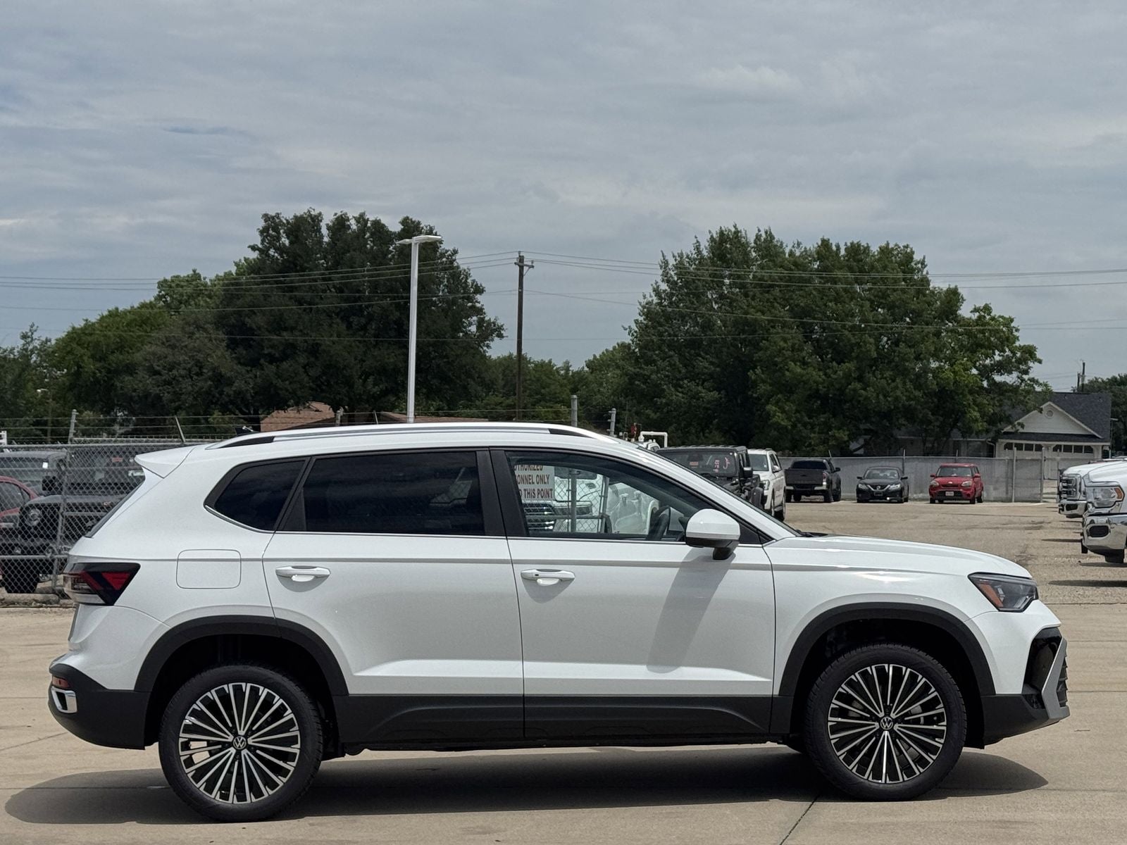 2026 Volkswagen Taos 1.5T SE