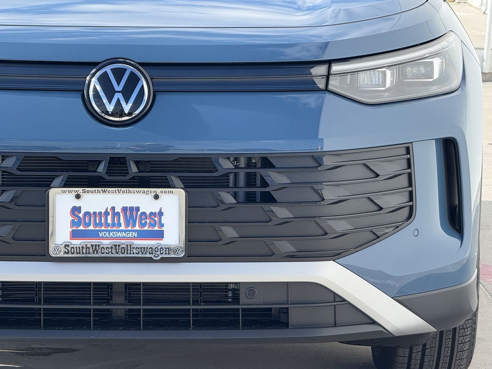 2026 Volkswagen Tiguan 2.0T SE