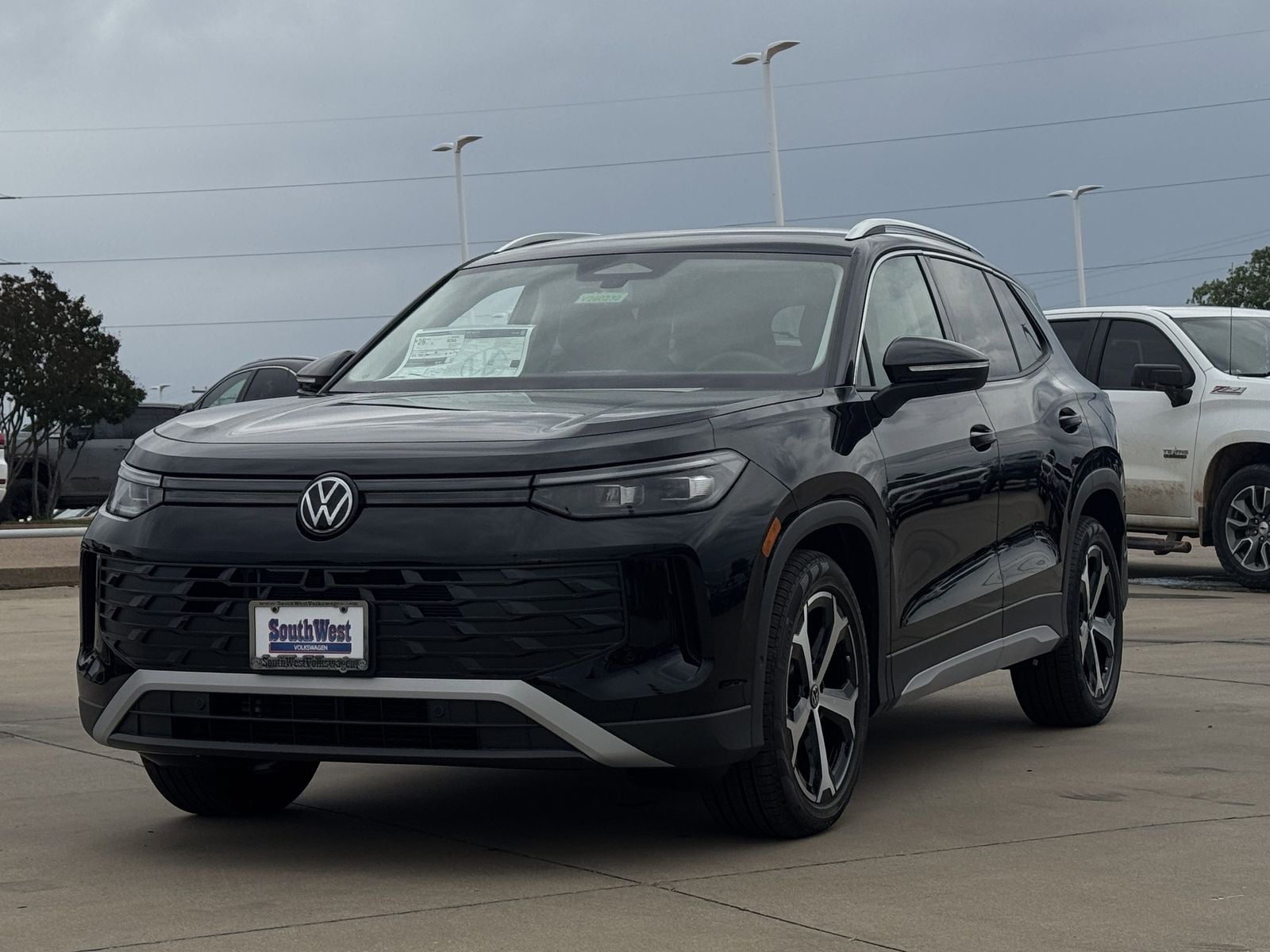 2026 Volkswagen Tiguan 2.0T SE