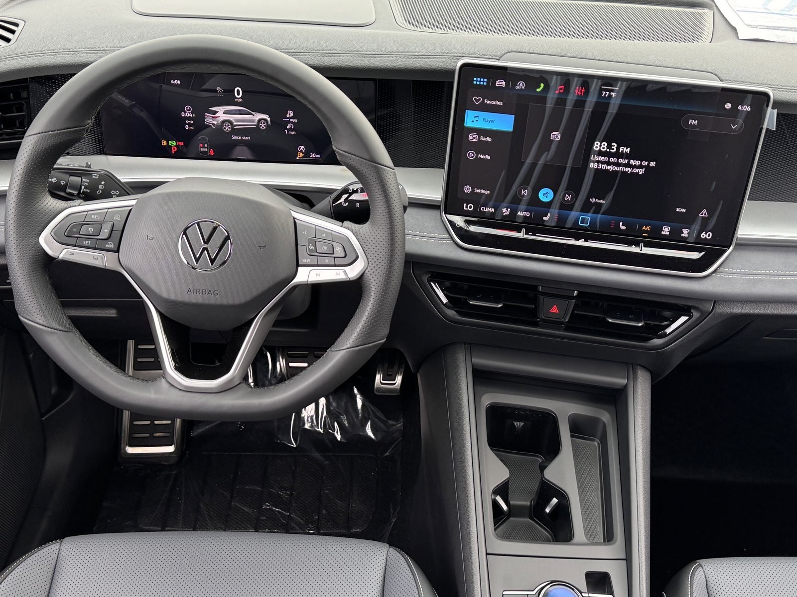 2026 Volkswagen Tiguan 2.0T SE R-Line Black