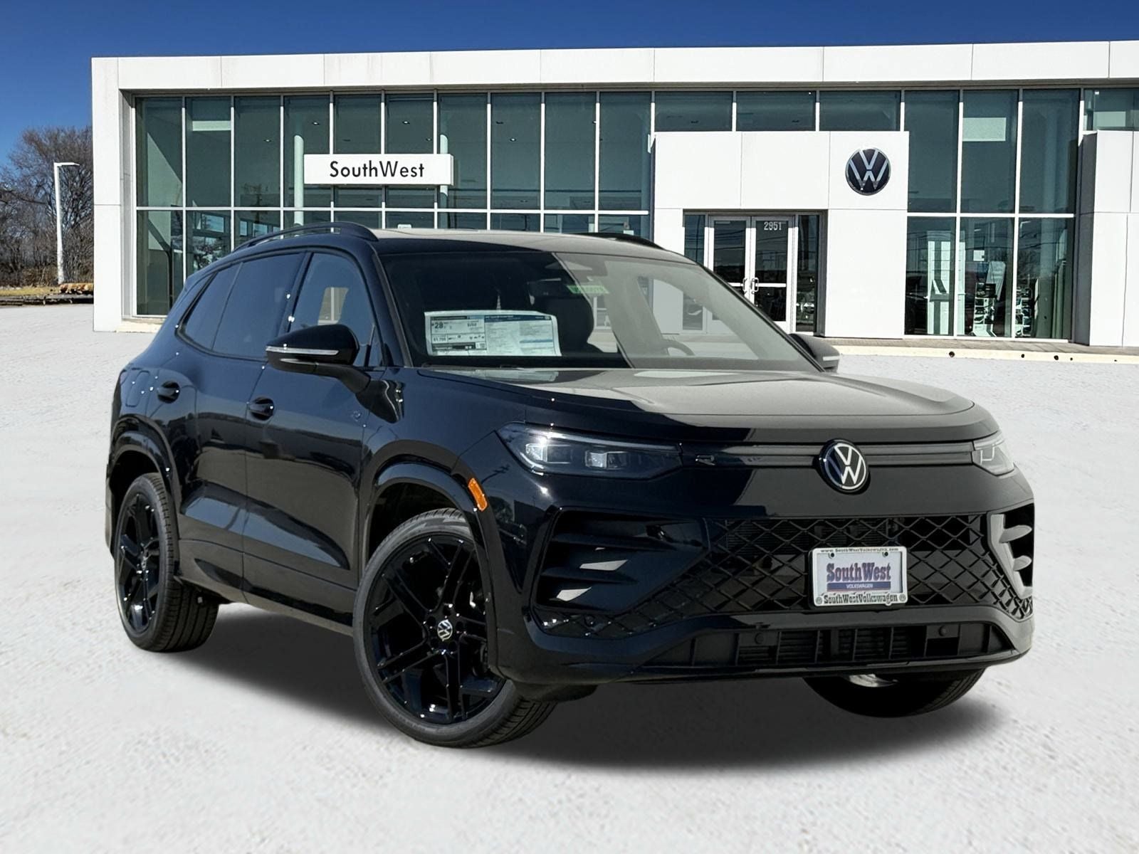 2026 Volkswagen Tiguan 2.0T SE R-Line Black