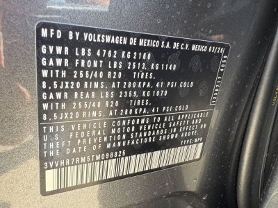 2026 Volkswagen Tiguan 2.0T SE R-Line Black