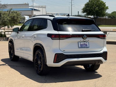 2026 Volkswagen Tiguan 2.0T SE R-Line Black